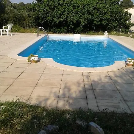 Logement En Pleine Garrigue Apartment